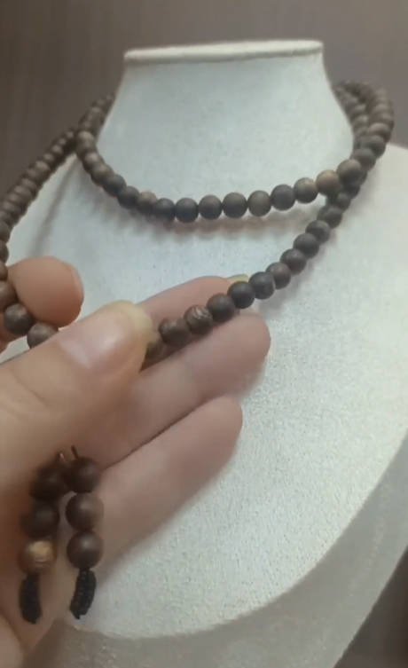 Joyería de agarwood — image 2