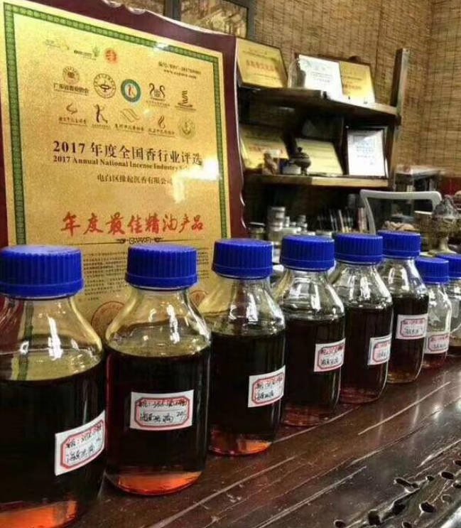 Agarwood Essential Oil — Agarwood Oil wholesale China, image 6