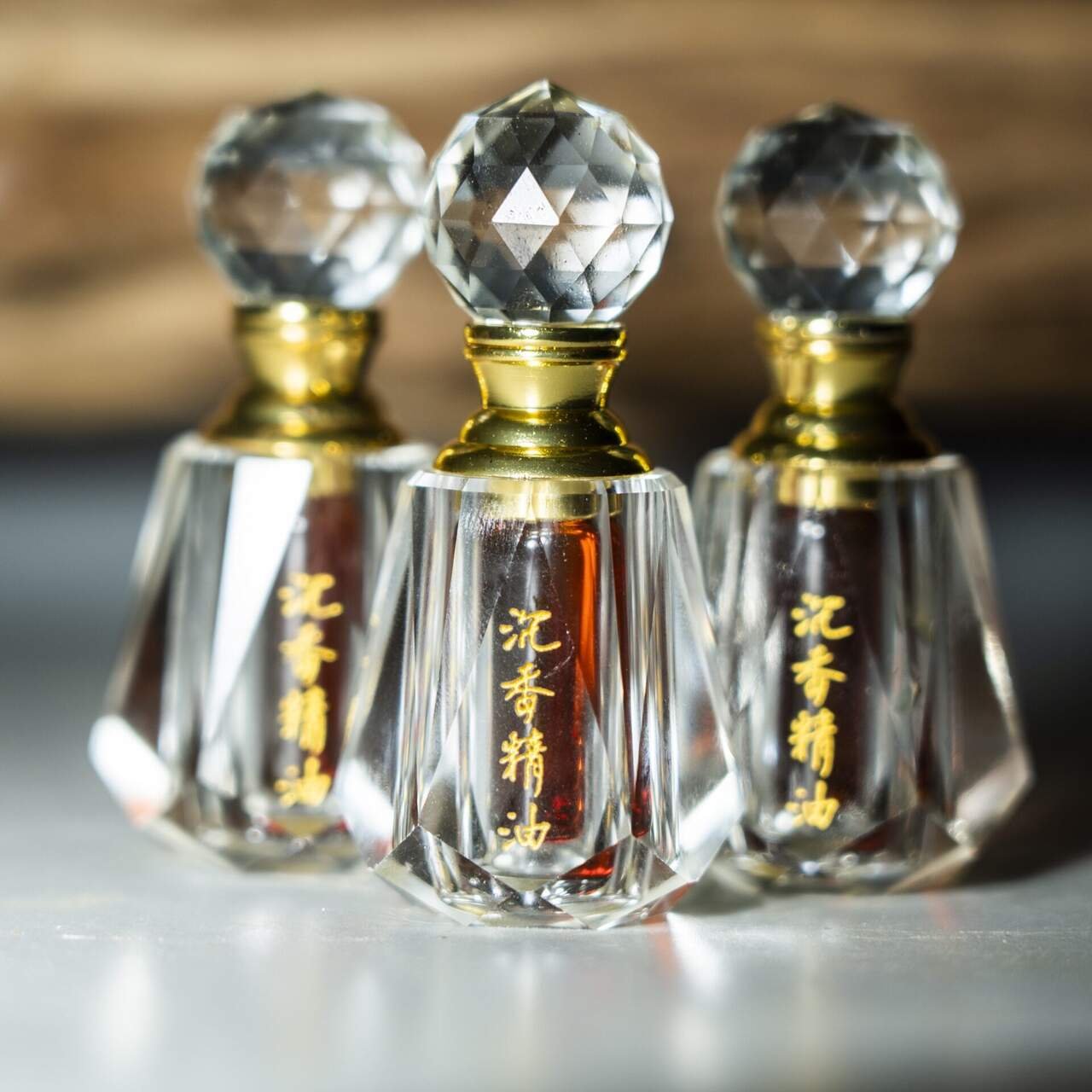 Oud Essential Oil (CO₂) — Grade A entry SKU — supplied in case gcc-fragrance-oem