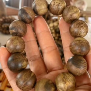 Agarwood Bracelet - Image 4